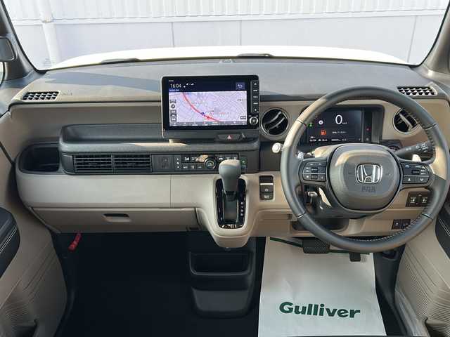 ホンダ Ｎ ＢＯＸ JOY ターボ 三重県 2025(令7)年 0.1千km プラチナホワイトパール 登録済未使用車/純正9型ナビ/全周囲カメラ/両側パワースライドドア/前席シートヒーター/USB・タイプC給電/ハーフレザーシート/スペアキー/ホンダセンシング/パドルシフト/LEDヘッドライト/革巻きステアリング/ステアリングスイッチ/シートリフター/電子パーキング/電動格納ミラー/禁煙車