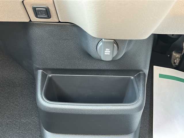 ホンダ Ｎ ＢＯＸ JOY ターボ 三重県 2025(令7)年 0.1千km プラチナホワイトパール 登録済未使用車/純正9型ナビ/全周囲カメラ/両側パワースライドドア/前席シートヒーター/USB・タイプC給電/ハーフレザーシート/スペアキー/ホンダセンシング/パドルシフト/LEDヘッドライト/革巻きステアリング/ステアリングスイッチ/シートリフター/電子パーキング/電動格納ミラー/禁煙車