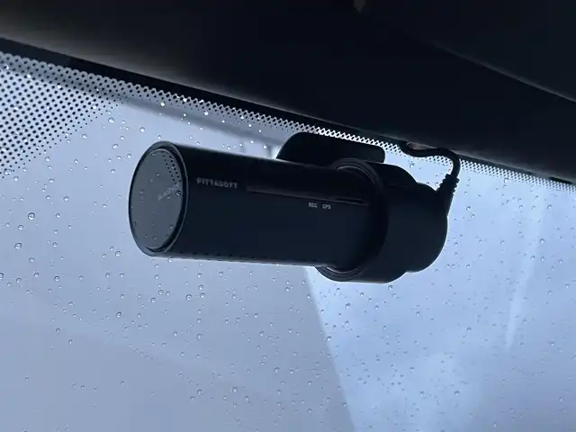 ロールスロイス ドーン 東京都 2020(令2)年 3.1万km 青Ⅱ メーカーナビ/フルセグTV/バックモニター/インテリジェントセーフティパッケージ/衝突警告/アダプティブクルーズコントロール/レーンキープアシスト/ヘッドアップディスプレイ/エアサス/オートホールド/ソフトトップルーフ/ソフトクローズドア/ブラックキャリパー/パワートランク/フットオープナー/純正21インチアルミホイール