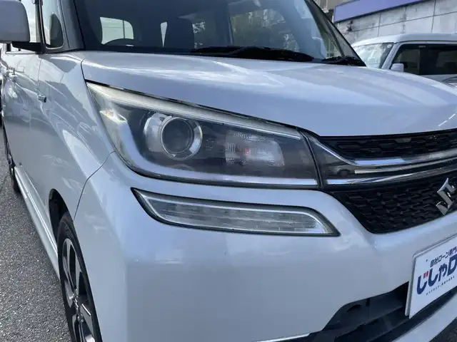 スズキ ソリオ バンディット HV MV Dカメラ ブレーキS 兵庫県 2016(平28)年 9.9万km ピュアホワイトP Ｄ席シートヒーター/純正メモリナビ＆フルセグＴＶ/　（ＤＶＤ＆ＣＤ＆ＢＴ）/バックカメラ/ビルトインＥＴＣ/アイドリングストップ/クルーズコントロール/衝突軽減システム/レーンキープアシスト/２列目サンシェード/盗難防止装置/左側パワースライドドア/純正エアロ/純正１５inアルミホイール/オートライト/ＬＥＤライト/フォグランプ/スマートキー/プッシュスタート/Ｗ＆サイドエアバッグ/横滑り防止装置/ＡＢＳ/ドアバイザー/フロアマット/新車保証書/取扱説明書/スマートスペアキー有