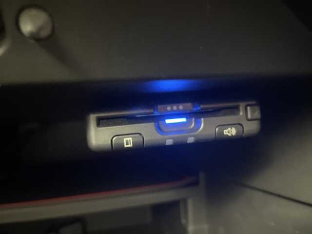 日産 ノート e－パワー メダリスト 道央・札幌 2017(平29)年 11.2万km プレミアムコロナオレンジ ・e-POWR/・社外SDナビ/・BT/CD/DVD/フルセグTV/MSV）/・バックカメラ/全方位カメラ/・エマージェンシーブレーキ/・ハーフレザーシート/・オートライト/LEDライト/・ETC