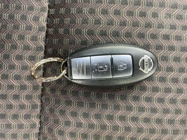 日産 ノート e－パワー メダリスト 道央・札幌 2017(平29)年 11.2万km プレミアムコロナオレンジ ・e-POWR/・社外SDナビ/・BT/CD/DVD/フルセグTV/MSV）/・バックカメラ/全方位カメラ/・エマージェンシーブレーキ/・ハーフレザーシート/・オートライト/LEDライト/・ETC