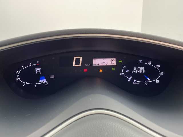 日産 セレナ ハイウェイスター Sハイブリッド 大阪府 2014(平26)年 8.2万km ダイヤモンドブラック フリップダウンモニター/社外メモリナビ/　　CD/DVD/SD/フルセグTV/両側パワースライドドア/クルーズコントロール/HIDオートライト/フォグランプ/純正15インチアルミホイール/レーンキープアシスト/アイドリングストップ/スマートキー/ETC