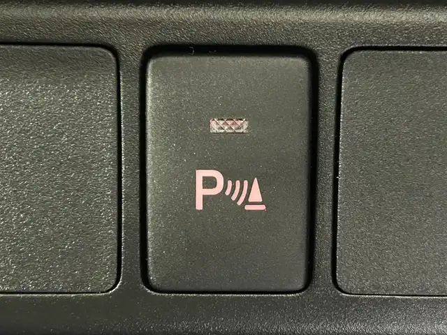 トヨタ ルーミー カスタムG－T 佐賀県 2022(令4)年 1.7万km ブラックマイカメタリック/ファイアークォーツレッドメタリック ワンオーナー/IIトーンカラー/コンフォートパッケージ/9インチディスプレイオーディオ/BT/USB/AM/FM/apple car play/android auto/全方位カメラ/バックカメラ/両側パワースライドドア/スマートアシストIII/コーナーセンサー/レーダークルーズコントロール/ステアリングリモコン/ETC2.0