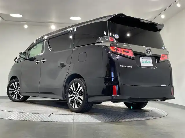 トヨタ ヴェルファイア Z Gエディション 愛知県 2019(平31)年 6.9万km スパークリングブラックパールクリスタルシャイン 純正９インチナビ　/（AM/FM/CD/DVD/フルセグTV/SD/Bluetooth/USB/HDMI）/純正12.1インチフリップダウンモニター　/トヨタセーフティセンス/　　-衝突軽減ブレーキ　/　　-レーダークルーズコントロール/　　-レーントレーニングアシスト/　　-ロードサインアシスト/　　-アダプティブハイビームシステム/両側電動スライドドア　/ビルトインＥＴＣ２．０　/シートヒーター　/エアーシート　/ＬＥＤヘッドライト　/LEDフォグランプ/電動バックドア/バックカメラ　/ステアリングヒーター/ドライブレコーダー/パワーシート/コーナーセンサー/プッシュスタート/スマートキー/純正フロアマット/純正18インチアルミホイール/オートライト