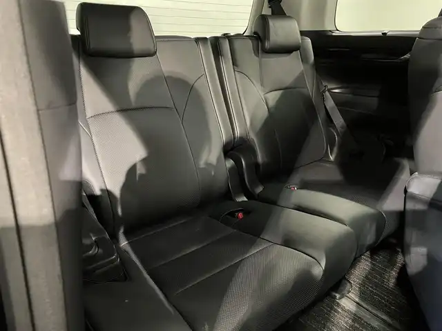 トヨタ ヴェルファイア Z Gエディション 愛知県 2019(平31)年 6.9万km スパークリングブラックパールクリスタルシャイン 純正９インチナビ　/（AM/FM/CD/DVD/フルセグTV/SD/Bluetooth/USB/HDMI）/純正12.1インチフリップダウンモニター　/トヨタセーフティセンス/　　-衝突軽減ブレーキ　/　　-レーダークルーズコントロール/　　-レーントレーニングアシスト/　　-ロードサインアシスト/　　-アダプティブハイビームシステム/両側電動スライドドア　/ビルトインＥＴＣ２．０　/シートヒーター　/エアーシート　/ＬＥＤヘッドライト　/LEDフォグランプ/電動バックドア/バックカメラ　/ステアリングヒーター/ドライブレコーダー/パワーシート/コーナーセンサー/プッシュスタート/スマートキー/純正フロアマット/純正18インチアルミホイール/オートライト