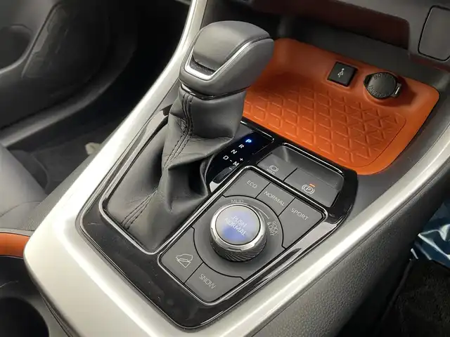 トヨタ ＲＡＶ４ アドベンチャー 宮城県 2021(令3)年 2.4万km アッシュグレーメタリック/アーバンカーキ 純正９型ＤＡナビ　/バックカメラ　/BSM/アダプティブクルーズコントロール　/クリアランスソナー　/トヨタセーフティセンス/プリクラッシュセーフティ/レーントレーシングアシスト/オートマチックハイビーム/パワーシート　/ビルトインＥＴＣ　/ＬＥＤヘッドランプ　/フォグランプ　/ルーフレール　/純正１９インチＡＷ/禁煙車