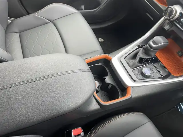 トヨタ ＲＡＶ４ アドベンチャー 宮城県 2021(令3)年 2.4万km アッシュグレーメタリック/アーバンカーキ 純正９型ＤＡナビ　/バックカメラ　/BSM/アダプティブクルーズコントロール　/クリアランスソナー　/トヨタセーフティセンス/プリクラッシュセーフティ/レーントレーシングアシスト/オートマチックハイビーム/パワーシート　/ビルトインＥＴＣ　/ＬＥＤヘッドランプ　/フォグランプ　/ルーフレール　/純正１９インチＡＷ/禁煙車