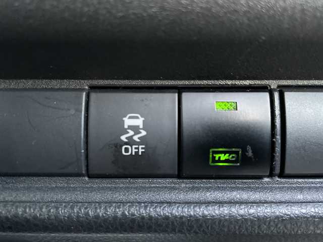 トヨタ シエンタ ハイブリッド Z 山形県 2022(令4)年 9.6万km グレイッシュブルー 4WD/Toyota Safety Sense/・プリクラッシュセーフティ/・レーントレーシングアシスト/・レーダークルーズコントロール/・ロードサインアシスト/・発進遅れ告知機能/・プロアクティブドライビングアシスト/・オートマチックハイビーム/ブラインドスポットモニター/純正10.5インチディスプレイオーディオ/BT.USB.MiraCast/全周囲カメラ/フルセグ/両側パワースライドドア/シートヒーター/ステアリングヒーター/ETC2.0/前後ドライブレコーダー/LEDヘッドライト/AC100V(1500W)/タイプC急速充電ポート/プッシュスタート/スマートキーｘ２