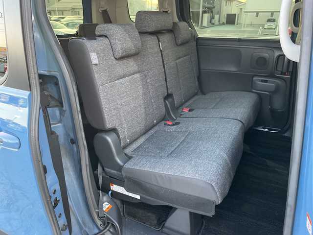 トヨタ シエンタ ハイブリッド Z 山形県 2022(令4)年 9.6万km グレイッシュブルー 4WD/Toyota Safety Sense/・プリクラッシュセーフティ/・レーントレーシングアシスト/・レーダークルーズコントロール/・ロードサインアシスト/・発進遅れ告知機能/・プロアクティブドライビングアシスト/・オートマチックハイビーム/ブラインドスポットモニター/純正10.5インチディスプレイオーディオ/BT.USB.MiraCast/全周囲カメラ/フルセグ/両側パワースライドドア/シートヒーター/ステアリングヒーター/ETC2.0/前後ドライブレコーダー/LEDヘッドライト/AC100V(1500W)/タイプC急速充電ポート/プッシュスタート/スマートキーｘ２