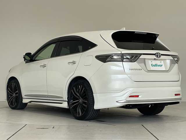 トヨタ ハリアー プレミアム 愛知県 2015(平27)年 5.8万km ホワイトパールクリスタルシャイン 純正9型ナビ/クルーズコントロール/バックカメラ/電動リアゲート/パワーシート/アルミホイール/LEDヘッドライト/オートマチックハイビーム/ドライブレコーダー/ETC/衝突軽減システム/フルセグ/CD DVD/Bluetooth/ステアリングスイッチ/スマートキー/プッシュスタート