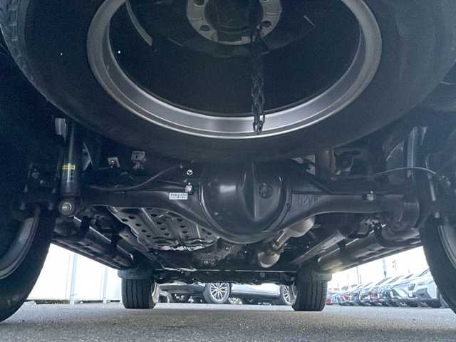 トヨタ ハイラックス Z GRスポーツ 岩手県 2024(令6)年 1.1万km プラチナホワイトパールマイカ ワンオーナー　寒冷地仕様　８型ナビ　全周囲Ｃ　ＧＲスポーツシート　パワーシート　ＥＴＣ２．０　パドルシフト　レーダークルーズ　ＧＲスポーツステアリング　コーナーセンサー　ＧＲ１８ＡＷ　トノカバー