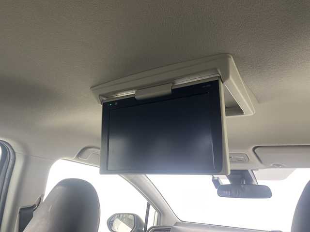 トヨタ シエンタ G クエロ 埼玉県 2018(平30)年 4.2万km ホワイトパールクリスタルシャイン 純正後席モニター/純正ナビ/　(Bluetooth/CD/DVD/FM/AM)/フルセグテレビ/バックカメラ/ビルトインETC/前方ドライブレコーダー/運転席・助手席シートヒーター/両側パワースライドドア/ハーフレザーシート/衝突被害軽減ブレーキ/車線逸脱警報/クリアランスソナー/オートハイビーム/オートLEDライト/純正フロアマット/純正15インチアルミホイール