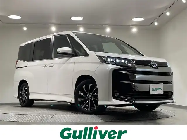 トヨタ ノア ハイブリッド S－Z 愛知県 2022(令4)年 5.6万km ホワイトパールクリスタルシャイン 純正１０．５インチディスプレイ/両側パワースライドドア/レーダークルーズコントロール/プリクラッシュセーフティ/レーンディパーチャーアラート/クリアランスソナー/ハーフレザーシート/シートヒーター/バックカメラ/前後ドライブレコーダー/ビルトインＥＴＣ2.0/AC100V 1500Wコンセント/HDMI入力端子/アクセサリーソケット/ISOFIX/純正17インチアルミホイール