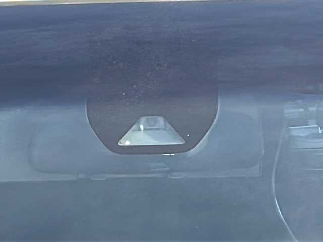 ホンダ オデッセイ ハイブリッド アブソルートセンシングEXパック 京都府 2016(平28)年 7.6万km ホワイトオーキッドパール 純正インターナビ/フルセグ/Bluetooth/ホンダセンシング　/フリップダウンモニター　/全方位カメラ　/両側電動スライドドア　/レーダークルーズ/ブラインドスポットモニター　/禁煙車　/ＥＴＣ　/ドライブレコーダー　/純正アルミ