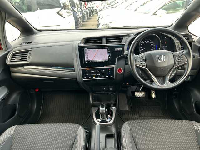 ホンダ フィット ハイブリット S ホンダセンシング 大阪府 2018(平30)年 4.8万km サンセットオレンジⅡ 純正ナビ/フルセグ/バックカメラ/ホンダセンシング/ドライブレコーダー/ビルトインETC/ステアリングスイッチ/パドルシフト/オートライト/スマートキー×2