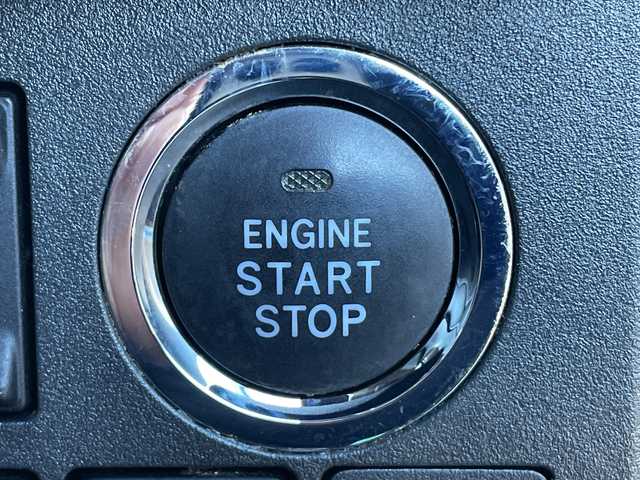 ダイハツ ウェイク 富山県 2017(平29)年 6.6万km ミストブルーマイカメタリック 社外ＳＤナビゲーション　/型番：CN-RE03WD/【CD/DVD/SD/BT/フルセグＴＶ】　/バックカメラ/両側パワースライドドア/ＥＴＣ/社外ドライブレコーダー　/ＬＥＤヘッドライト/ステアリングリモコン/リアサンシェイド/スマートキー　/純正フロアゴムマット