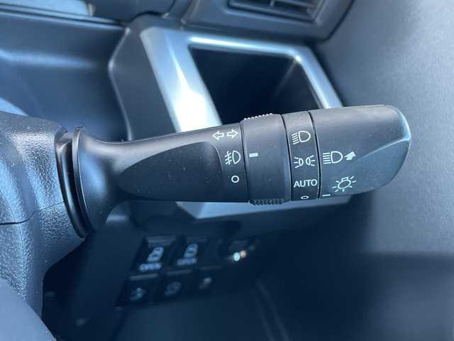 ダイハツ ウェイク 富山県 2017(平29)年 6.6万km ミストブルーマイカメタリック 社外ＳＤナビゲーション　/型番：CN-RE03WD/【CD/DVD/SD/BT/フルセグＴＶ】　/バックカメラ/両側パワースライドドア/ＥＴＣ/社外ドライブレコーダー　/ＬＥＤヘッドライト/ステアリングリモコン/リアサンシェイド/スマートキー　/純正フロアゴムマット