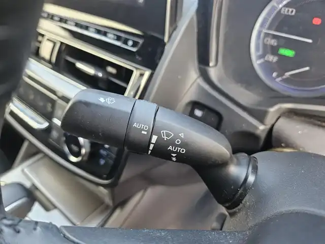 トヨタ クラウン ハイブリッド RS リミテッドⅡ 福岡県 2022(令4)年 8.3万km プレシャスホワイトパール セーフティパッケージプラス/純正12.3型ナビ/フルセグTV/パノラミックビューモニター/ビルトインETC2.0/ドライブレコーダー/レーダークルーズコントロール/セーフティセンス/・衝突被害軽減ブレーキ/・車線逸脱防止支援システム/・アダプティブハイビーム/・ドライバー異常時対応システム/カラーヘッドアップディスプレイ/ブラインドスポットモニター/リアクロストラフィックオートブレーキ/3眼LEDヘッドランプ/革巻きステアリング/ブラック革シート/前席パワーシート/前席シートヒーター/ベンチレーション/純正18インチアルミホイール/スマートキー/プッシュエンジンスタート