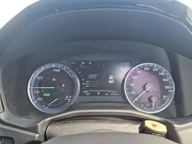 トヨタ クラウン ハイブリッド RS リミテッドⅡ 福岡県 2022(令4)年 8.3万km プレシャスホワイトパール セーフティパッケージプラス/純正12.3型ナビ/フルセグTV/パノラミックビューモニター/ビルトインETC2.0/ドライブレコーダー/レーダークルーズコントロール/セーフティセンス/・衝突被害軽減ブレーキ/・車線逸脱防止支援システム/・アダプティブハイビーム/・ドライバー異常時対応システム/カラーヘッドアップディスプレイ/ブラインドスポットモニター/リアクロストラフィックオートブレーキ/3眼LEDヘッドランプ/革巻きステアリング/ブラック革シート/前席パワーシート/前席シートヒーター/ベンチレーション/純正18インチアルミホイール/スマートキー/プッシュエンジンスタート