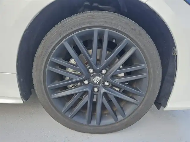 トヨタ クラウン ハイブリッド RS リミテッドⅡ 福岡県 2022(令4)年 8.3万km プレシャスホワイトパール セーフティパッケージプラス/純正12.3型ナビ/フルセグTV/パノラミックビューモニター/ビルトインETC2.0/ドライブレコーダー/レーダークルーズコントロール/セーフティセンス/・衝突被害軽減ブレーキ/・車線逸脱防止支援システム/・アダプティブハイビーム/・ドライバー異常時対応システム/カラーヘッドアップディスプレイ/ブラインドスポットモニター/リアクロストラフィックオートブレーキ/3眼LEDヘッドランプ/革巻きステアリング/ブラック革シート/前席パワーシート/前席シートヒーター/ベンチレーション/純正18インチアルミホイール/スマートキー/プッシュエンジンスタート