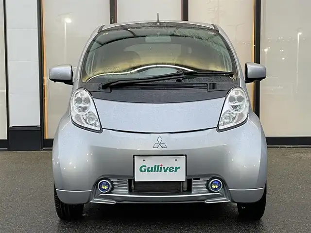 三菱 ｉ ＭｉＥＶ G 大阪府 2012(平24)年 4.8万km クールシルバーメタリック