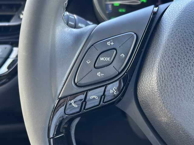 トヨタ Ｃ－ＨＲ G モード ネロ 福島県 2019(令1)年 5.7万km ブラック/センシュアルレッドマイカ 2トーン 純正ナビゲーション/型番：NSZT-W68T/【CD/DVD/SD/BT/TV】/バックカメラ/ビルトインETC/純正エンジンスターター/前席シートヒーター/ステアリングリモコン/アダプティブクルーズコントロール/レーンキープアシスト/アイドリングストップ/LEDオートライト/LEDフォグランプ/社外アルミ＋スタッドレスセット車載/215/60R17/純正フロアマット/ドアバイザー