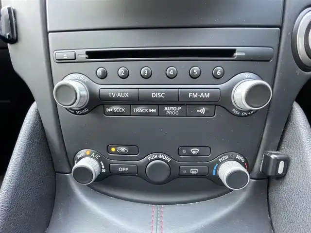 日産 フェアレディ Ｚ バージョンNISMO 千葉県 2012(平24)年 10.1万km ダイヤモンドブラック 純正ナビ/(フルセグTV/BT/CD/DVD/FM/AM)/バックカメラ/NISMOマフラー/ビルシュタイン車高調/ハーフレザーシート/横滑り防止装置/ETC/オートライト/純正19インチAW/プッシュスタート/スマートキー/フロアマット/ドアバイザー/スペアキー/取扱説明書/保証書