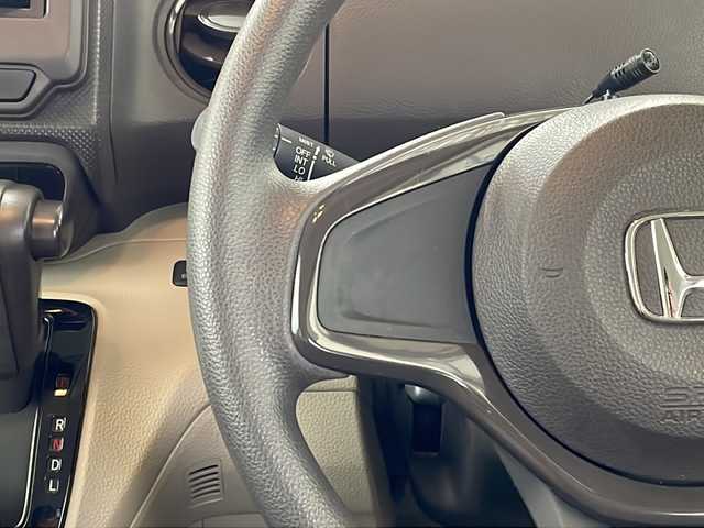 ホンダ Ｎ ＢＯＸ G 愛媛県 2018(平30)年 4.5万km クリスタルブラックパール 社外メモリナビ/・ワンセグTV/・Bluetooth接続/・CD/DVD再生/バックカメラ/ETC/前方ドライブレコーダー/両側スライドドア/LEDヘッドライト/スマートキー/スペアキー/プッシュスタート/チップアップチート/ベンチシート/横滑り防止装置