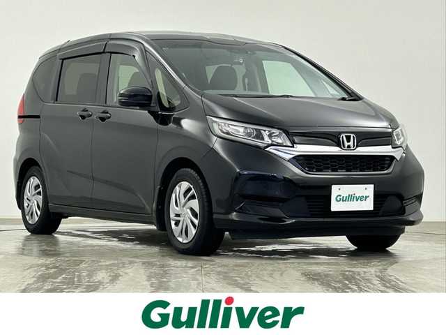 ホンダ フリード G ホンダセンシング 千葉県 2020(令2)年 3.3万km クリスタルブラックパール ホンダセンシング/・衝突軽減ブレーキ/・先行車発進お知らせ/・レーンキープアシスト/・標識認識機能/純正7インチメモリーナビ/CD DVD SD BT フルセグ/バックカメラ/両側パワースライドドア/LEDオートライト/前席シートヒーター/ドアバイザー/純正フロアマット/ウィンカーミラー/スマートキー×2/プッシュスタート/ビルトインETC