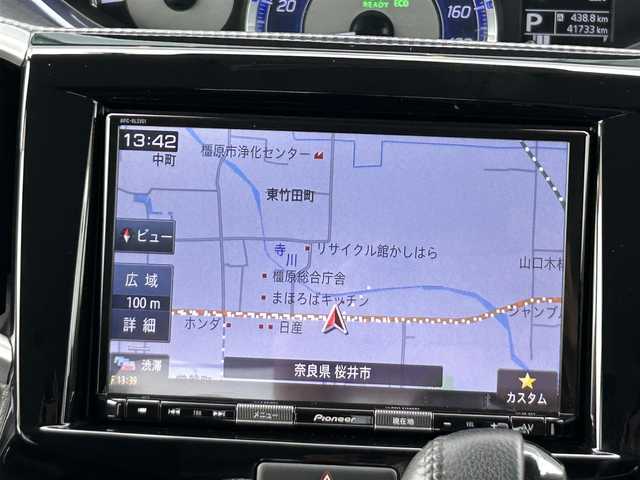 スズキ ソリオ バンディット HV SV 奈良県 2018(平30)年 4.2万km ピュアホワイトP 純正ナビ　/フルセグ　/DVD　/Bluetooth　/全方位カメラ　/USB入力端子　/ドライブレコーダー　/追従型クルーズコントロール/パドルシフト/両側パワースライドドア/ウォークスルー　/前席シートヒーター　/純正フロアマット　/純正アルミホイール/オートLEDライト/衝突被害軽減ブレーキ　/車線逸脱警報/横滑り防止装置/W+サイド+カーテンエアバッグ/スペアキー1本