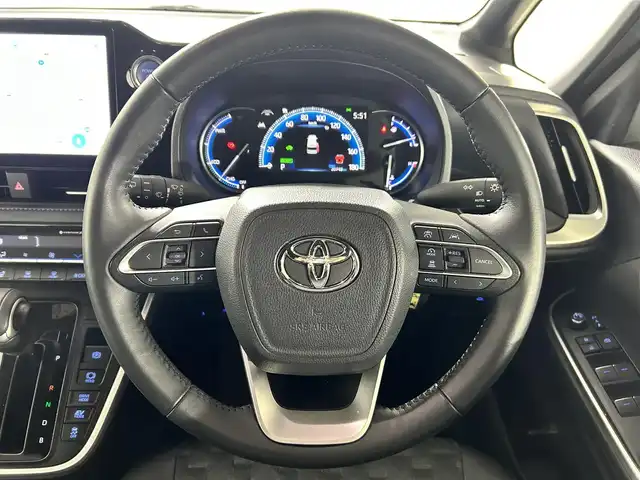 トヨタ ヴォクシー ハイブリッド S－Z 佐賀県 2022(令4)年 2.1万km アティチュードブラックマイカ 快適利便パッケージ/プロジェクター式LEDヘッドライト/純正10.5インチディスプレイオーディオ/ナビキット/フルセグ/CD/DVDデッキ/ビルトインETC2.0/ドライブレコーダー/両側パワースライドドア/パワーバックドア/シートヒーター/オットマン/トヨタセーフティセンス/プリクラッシュセーフティ/レーントレーシングアシスト/レーダークルーズコントロール/アダプティブハイビームシステム/クリアランスソナー