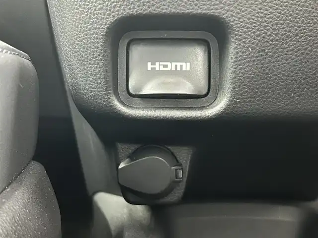 トヨタ ヴォクシー ハイブリッド S－Z 佐賀県 2022(令4)年 2.1万km アティチュードブラックマイカ 快適利便パッケージ/プロジェクター式LEDヘッドライト/純正10.5インチディスプレイオーディオ/ナビキット/フルセグ/CD/DVDデッキ/ビルトインETC2.0/ドライブレコーダー/両側パワースライドドア/パワーバックドア/シートヒーター/オットマン/トヨタセーフティセンス/プリクラッシュセーフティ/レーントレーシングアシスト/レーダークルーズコントロール/アダプティブハイビームシステム/クリアランスソナー