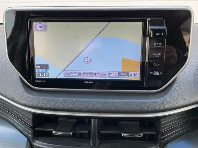 ダイハツ ムーヴ カスタム X SA 青森県 2015(平27)年 10.2万km パールホワイトⅢ (株)IDOMが運営する【じしゃロン青森店】の自社ローン専用車両になりますこちらは現金、またはオートローンご利用時の価格です。自社ローンご希望の方は別途その旨お申付け下さい。/４WD/社外ナビ/（CD/DVD/Bluetooth）/バックカメラ/ETC/横滑り防止システム/スマートアシスト（衝突軽減）/オートLEDヘッドライト/アイドリングストップ/スマートキー/保証書/取扱説明書/スペアキー