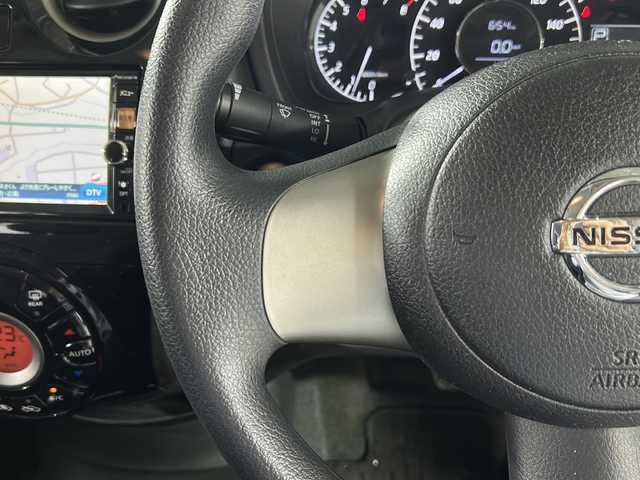 日産 ノート X DIG－S 広島県 2013(平25)年 2.7万km スーパーブラック 禁煙/純正ナビ/CD/DVD/DTV/Bluetooth/バックカメラ/アイドリングストップ/スマートキー/プッシュスタート/純正フロアマット/純正ドアバイザー/電動格納ミラー/ETC/ヘッドライトレベライザー