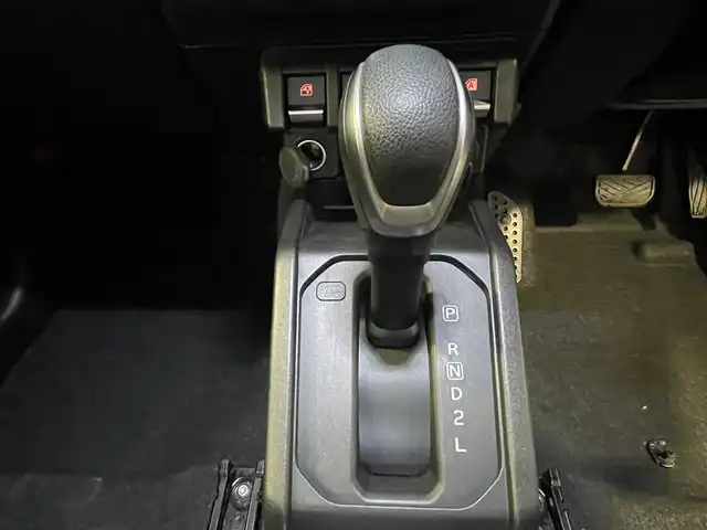 スズキ ジムニー XC 島根県 2022(令4)年 2.2万km ブルーイッシュブラックパール3 オーディオレス　/４WD/スマートキー　/前席シートヒーター/クルーズコントロール　/衝突軽減ブレーキ/レーンアシスト　/オートライト/純正ＬＥＤヘッドライト　/純正１６インチアルミホイール