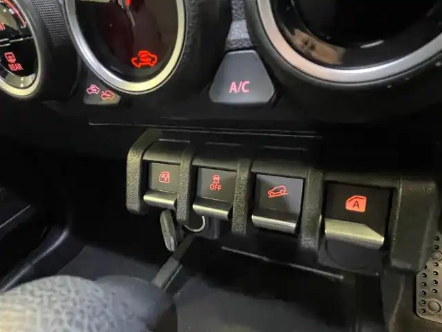 スズキ ジムニー XC 島根県 2022(令4)年 2.2万km ブルーイッシュブラックパール3 オーディオレス　/４WD/スマートキー　/前席シートヒーター/クルーズコントロール　/衝突軽減ブレーキ/レーンアシスト　/オートライト/純正ＬＥＤヘッドライト　/純正１６インチアルミホイール