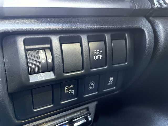 スバル フォレスター ツーリング 岩手県 2018(平30)年 8.4万km ジャスパーグリーンM アイサイトVer3/純正ナビ/プリクラッシュブレーキ/パドルシフト/バックカメラ/クルーズコントロール/シートヒーター/シートメモリ/社外マフラー