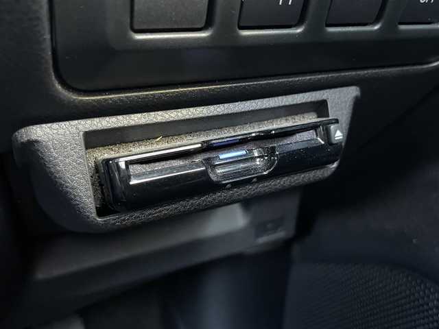 スバル フォレスター ツーリング 岩手県 2018(平30)年 8.4万km ジャスパーグリーンM アイサイトVer3/純正ナビ/プリクラッシュブレーキ/パドルシフト/バックカメラ/クルーズコントロール/シートヒーター/シートメモリ/社外マフラー