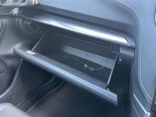 スバル フォレスター ツーリング 岩手県 2018(平30)年 8.4万km ジャスパーグリーンM アイサイトVer3/純正ナビ/プリクラッシュブレーキ/パドルシフト/バックカメラ/クルーズコントロール/シートヒーター/シートメモリ/社外マフラー