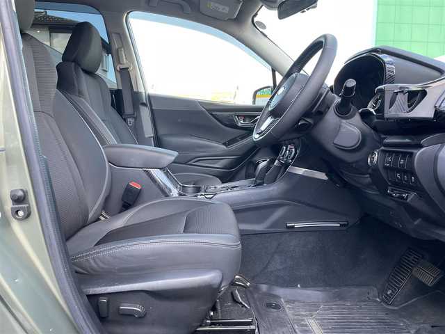 スバル フォレスター ツーリング 岩手県 2018(平30)年 8.4万km ジャスパーグリーンM アイサイトVer3/純正ナビ/プリクラッシュブレーキ/パドルシフト/バックカメラ/クルーズコントロール/シートヒーター/シートメモリ/社外マフラー