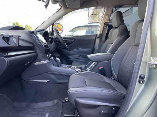 スバル フォレスター ツーリング 岩手県 2018(平30)年 8.4万km ジャスパーグリーンM アイサイトVer3/純正ナビ/プリクラッシュブレーキ/パドルシフト/バックカメラ/クルーズコントロール/シートヒーター/シートメモリ/社外マフラー