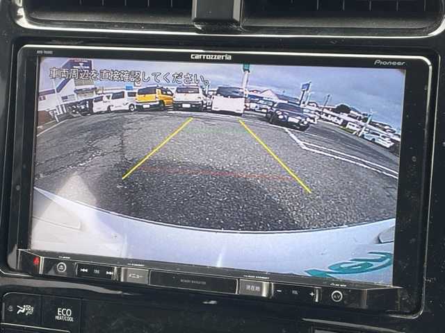 トヨタ プリウス Sセーフティプラス 茨城県 2018(平30)年 3.9万km ホワイトパールクリスタルシャイン 社外9インチナビ（AM/FM/Bluetooth接続/CD/DVD/フルセグTV）/バックカメラ/ETC/スマートキー/トヨタセーフティセンス/パーキングアシスト/前方ドライブレコーダー/純正モデリスタエアロ/社外フロアマット/ステアリングスイッチ/オートマチックハイビーム/レーンキープアシスト/前後コーナーセンサー/衝突被害軽減システム/横滑り防止装置