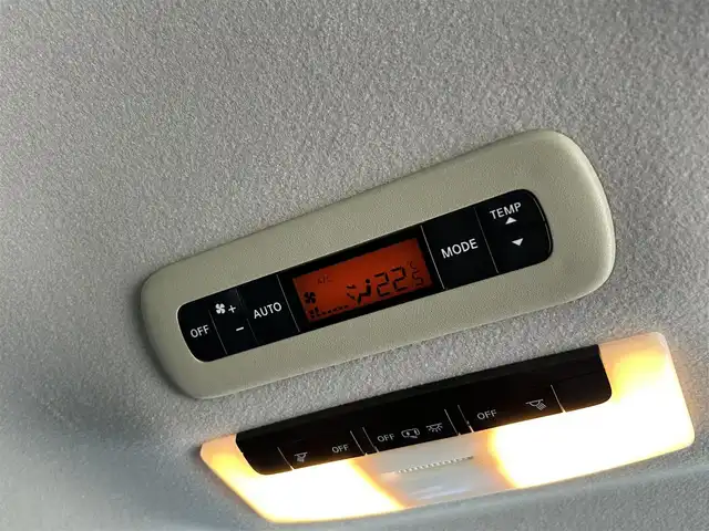 日産 セレナ ハイウェイスター 静岡県 2017(平29)年 3.9万km インペリアルアンバーP 純正7インチナビ/（FM/AM/iPod/SD/CD/DVD/Bluetooth）/ドラレコ前後/ETC/クルーズコントロール/コーナーセンサー前後/オートライト/LEDヘッドライト/純正フロアマット/両側電動スライドドア/パーキングアシスト/VDC/・VDC機能/・TCS（トラクションコントロールシステム）機能/・ブレーキLSD（リミテッドスリップデフ）機能