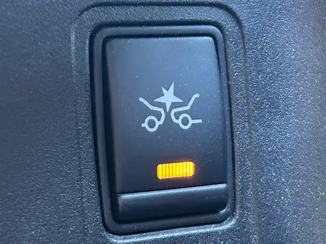 日産 セレナ ハイウェイスター 静岡県 2017(平29)年 3.9万km インペリアルアンバーP 純正7インチナビ/（FM/AM/iPod/SD/CD/DVD/Bluetooth）/ドラレコ前後/ETC/クルーズコントロール/コーナーセンサー前後/オートライト/LEDヘッドライト/純正フロアマット/両側電動スライドドア/パーキングアシスト/VDC/・VDC機能/・TCS（トラクションコントロールシステム）機能/・ブレーキLSD（リミテッドスリップデフ）機能