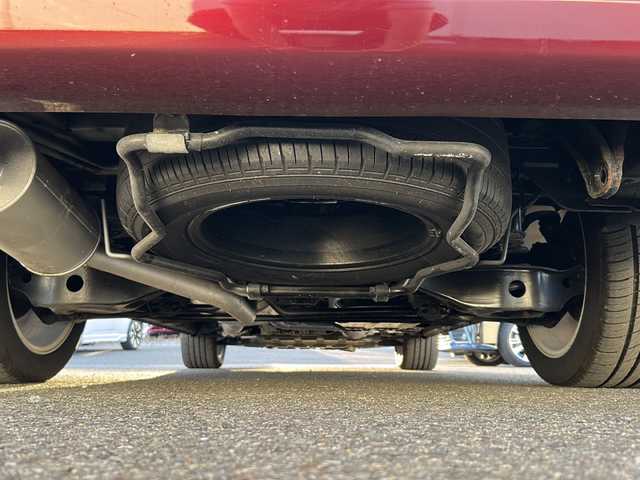 日産 エルグランド XL 岩手県 2007(平19)年 6万km ボルドーレッド サンルーフ　フリップダウンモニター　ＢＯＳＥサウンド　純正ナビ　バックＣ　ＤＶＤ／ＭＤ再生　両側パワースライドドア　純正１８ＡＷ　革シートヒーター　クルコン　ビルトインＥＴＣ　スマートキー　Ｆフォグ
