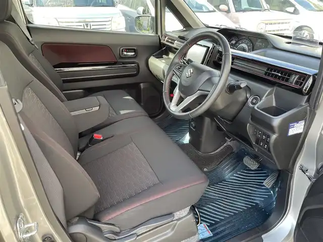 スズキ ワゴンＲ スティングレー HYBRID X 福岡県 2018(平30)年 1.8万km スチールシルバーM 社外ナビ/（AM/FM/CD/DVD/iPod/AUX/ミュージックサーバー/ワンセグTV）/アイドリングストップ/衝突軽減ブレーキ/横滑り防止/レーンキープ/ハンズフリー/シートヒーター（運転席）/ドライブレコーダー前（SD無し）/純正フロアマット/純正アルミホイール/オートライト/フォグランプ/電格ミラー/保証書/取扱説明書/スペアキー×１/プッシュスタート