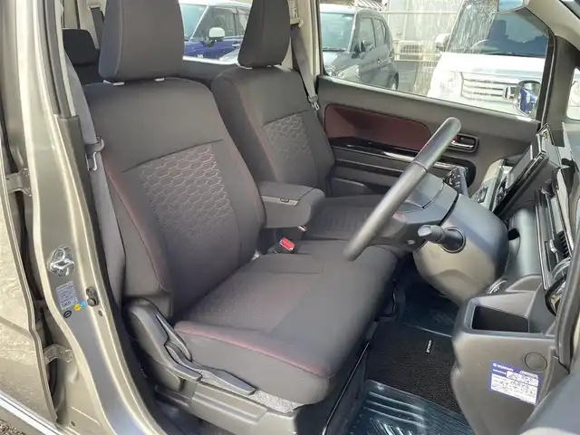 スズキ ワゴンＲ スティングレー HYBRID X 福岡県 2018(平30)年 1.8万km スチールシルバーM 社外ナビ/（AM/FM/CD/DVD/iPod/AUX/ミュージックサーバー/ワンセグTV）/アイドリングストップ/衝突軽減ブレーキ/横滑り防止/レーンキープ/ハンズフリー/シートヒーター（運転席）/ドライブレコーダー前（SD無し）/純正フロアマット/純正アルミホイール/オートライト/フォグランプ/電格ミラー/保証書/取扱説明書/スペアキー×１/プッシュスタート