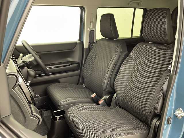 スズキ ハスラー HYBRID X 兵庫県 2025(令7)年 0.1千km デニムブルー ガンメタリック 2トーン ・登録済未使用車/・純正９インチ全方位モニター付きナビゲーション/TV/DVD/CD/スマートフォン連携/Bluetooth/・全方位モニター/・デュアルカメラブレーキサポート/・誤発進抑制機能後退時ブレーキサポート/・後方誤発進抑制機能/・リヤパーキングセンサー/・車線逸脱警報機能/・車線逸脱抑制機能/・ふらつき警報機能/・先行車発進お知らせ機能/・アダプティブクルーズコントロール/・標識認識機能/・ハイビームアシスト/・LEDヘッドライト/・オートライト/・前席シートヒーター/・純正15インチアルミホイール/・プッシュスタート/・スマートキー/・アイドリングストップ