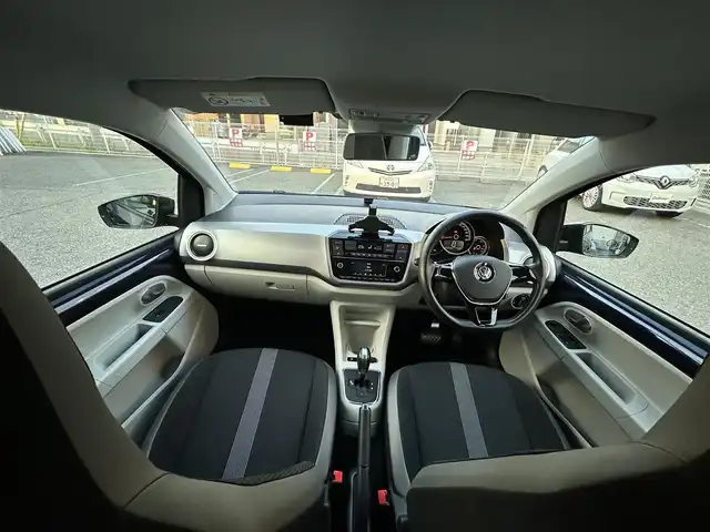 フォルクスワーゲン アップ！ ハイアップ！ 兵庫県 2019(令1)年 7.2万km 紺 ワンオーナー/Composition Phone/(AM/FM/Bluetooth)/クルーズコントロール/シティエマージェンシーブレーキ/オートライトシステム/ETC/前後ドライブレコーダー/D/Nシートヒーター/純正フロアマット/純正アルミホイール/横滑り防止/アイドリングストップ/スペアキー1本/ISOFIX/新車時保証書